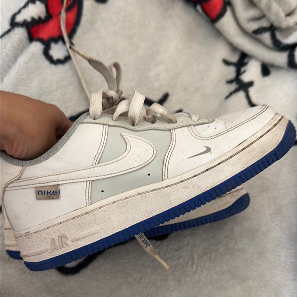 Nike Kids White and Blue Sneakers